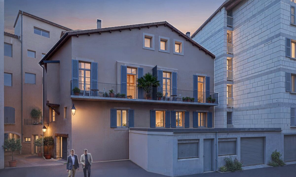 ZhvKkZ_manosque-ext1-1n-4k-main